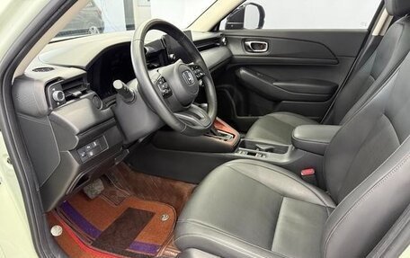 Honda Vezel, 2023 год, 2 220 000 рублей, 8 фотография