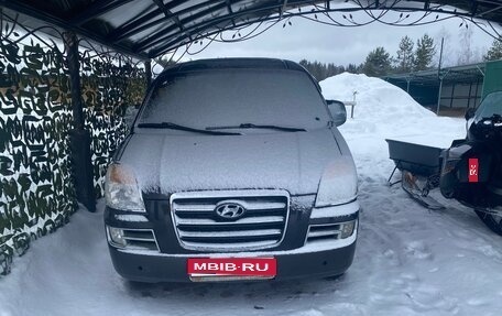 Hyundai Starex I рестайлинг, 2007 год, 700 000 рублей, 1 фотография