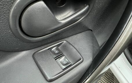 Renault Logan II, 2020 год, 760 000 рублей, 16 фотография