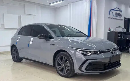 Volkswagen Golf VIII, 2022 год, 1 910 500 рублей, 3 фотография