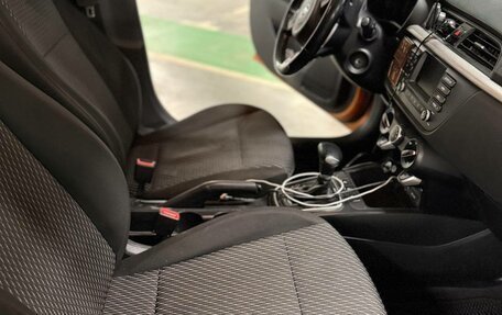 KIA Rio IV, 2017 год, 1 350 000 рублей, 10 фотография