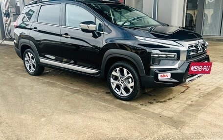 Mitsubishi Xpander, 2023 год, 2 900 000 рублей, 2 фотография