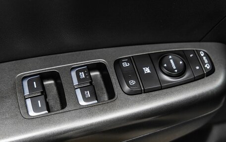 KIA Sportage IV рестайлинг, 2018 год, 2 298 000 рублей, 15 фотография