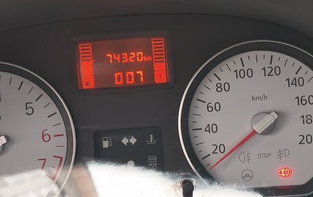 Renault Logan I, 2010 год, 550 000 рублей, 5 фотография