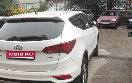 Hyundai Santa Fe III рестайлинг, 2016 год, 2 350 000 рублей, 5 фотография