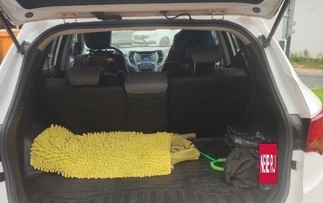 Hyundai Santa Fe III рестайлинг, 2016 год, 2 350 000 рублей, 13 фотография