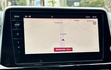 Volkswagen T-Roc I, 2023 год, 3 200 000 рублей, 14 фотография