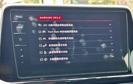 Volkswagen T-Roc I, 2023 год, 3 200 000 рублей, 16 фотография