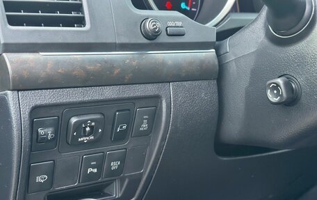 Toyota Land Cruiser 200, 2008 год, 2 550 000 рублей, 13 фотография