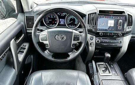 Toyota Land Cruiser 200, 2008 год, 2 550 000 рублей, 17 фотография