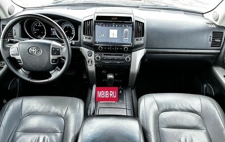 Toyota Land Cruiser 200, 2008 год, 2 550 000 рублей, 16 фотография