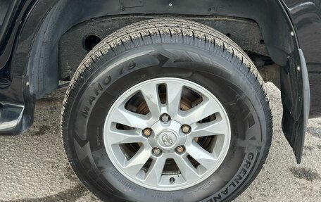 Toyota Land Cruiser 200, 2008 год, 2 550 000 рублей, 31 фотография