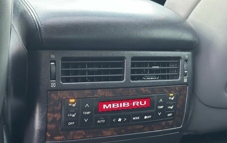 Toyota Land Cruiser 200, 2008 год, 2 550 000 рублей, 28 фотография