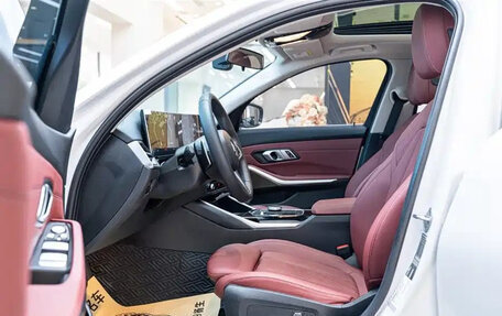 BMW 3 серия, 2024 год, 3 779 000 рублей, 8 фотография