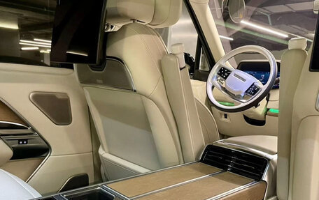 Land Rover Range Rover IV рестайлинг, 2023 год, 25 400 000 рублей, 7 фотография