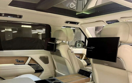Land Rover Range Rover IV рестайлинг, 2023 год, 25 400 000 рублей, 5 фотография
