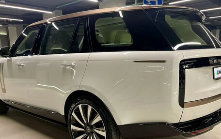 Land Rover Range Rover IV рестайлинг, 2023 год, 25 400 000 рублей, 3 фотография