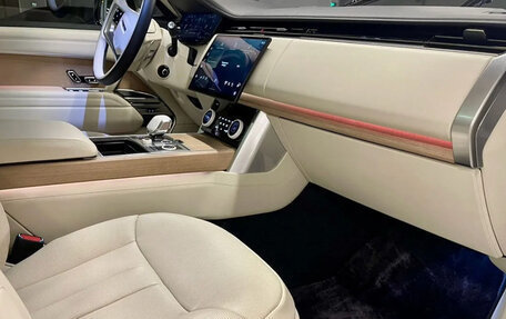 Land Rover Range Rover IV рестайлинг, 2023 год, 25 400 000 рублей, 6 фотография