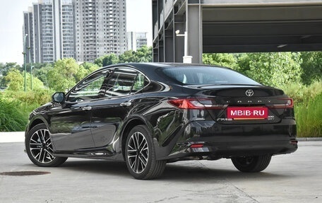 Toyota Camry, 2025 год, 3 999 000 рублей, 4 фотография