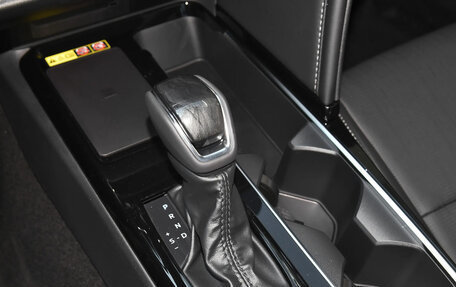 Toyota Camry, 2025 год, 3 999 000 рублей, 14 фотография