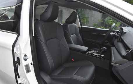 Toyota Camry, 2025 год, 3 999 000 рублей, 18 фотография