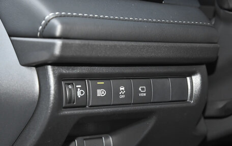 Toyota Camry, 2025 год, 3 999 000 рублей, 21 фотография