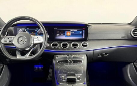 Mercedes-Benz E-Класс, 2020 год, 3 549 000 рублей, 15 фотография
