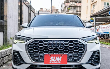 Audi Q3 Sportback, 2022 год, 2 300 000 рублей, 2 фотография
