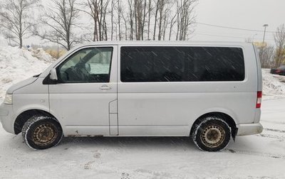 Volkswagen Caravelle T5, 2009 год, 1 000 000 рублей, 1 фотография