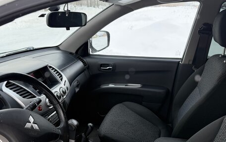 Mitsubishi L200 IV рестайлинг, 2014 год, 1 500 000 рублей, 11 фотография