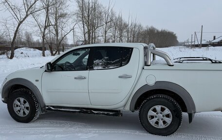 Mitsubishi L200 IV рестайлинг, 2014 год, 1 500 000 рублей, 5 фотография