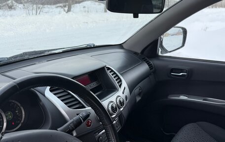 Mitsubishi L200 IV рестайлинг, 2014 год, 1 500 000 рублей, 13 фотография