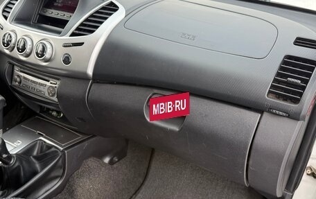 Mitsubishi L200 IV рестайлинг, 2014 год, 1 500 000 рублей, 19 фотография