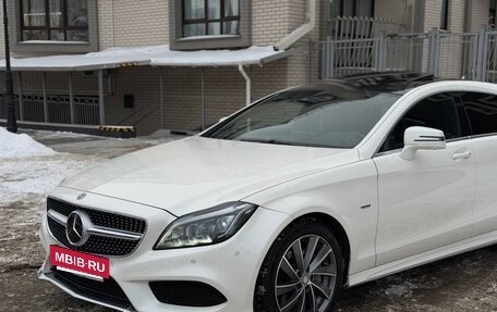 Mercedes-Benz CLS, 2017 год, 4 200 000 рублей, 5 фотография