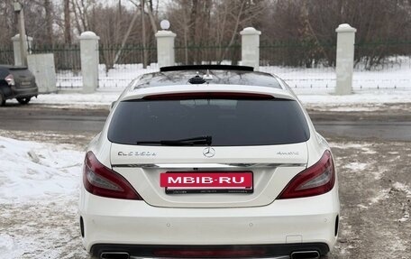 Mercedes-Benz CLS, 2017 год, 4 200 000 рублей, 10 фотография