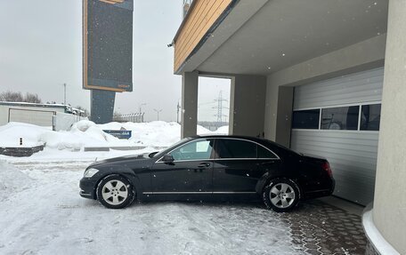 Mercedes-Benz S-Класс, 2005 год, 1 800 000 рублей, 2 фотография