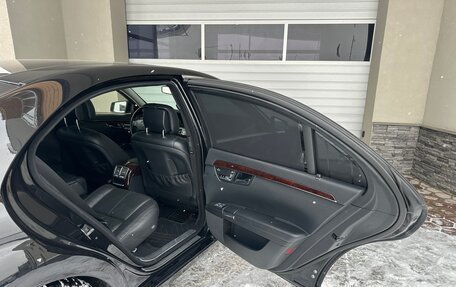 Mercedes-Benz S-Класс, 2005 год, 1 800 000 рублей, 15 фотография
