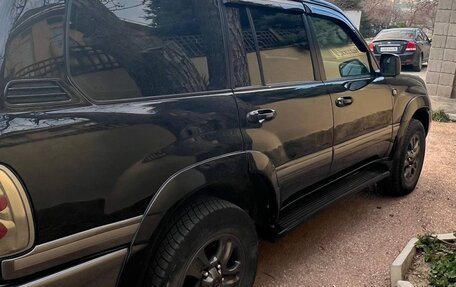 Toyota Land Cruiser 100 рестайлинг 2, 2001 год, 3 500 000 рублей, 7 фотография