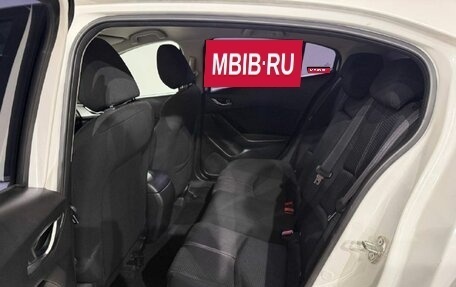 Mazda 3, 2018 год, 1 779 000 рублей, 17 фотография