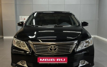 Toyota Camry, 2013 год, 1 797 000 рублей, 2 фотография