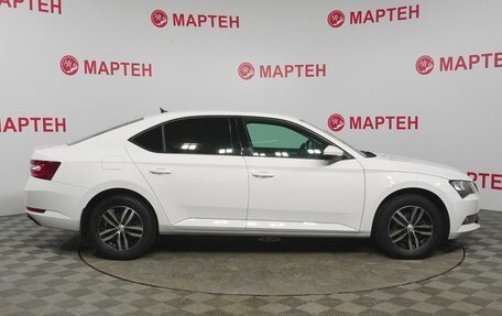 Skoda Superb III рестайлинг, 2018 год, 1 798 000 рублей, 4 фотография