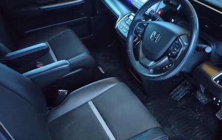 Honda Stepwgn IV, 2017 год, 1 299 000 рублей, 4 фотография