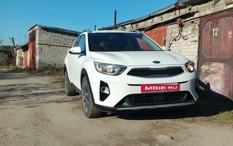 KIA Stonic, 2020 год, 1 850 000 рублей, 19 фотография