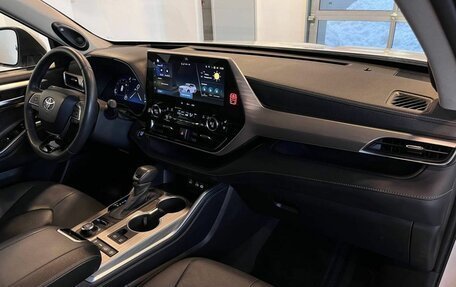 Toyota Highlander, 2025 год, 5 189 000 рублей, 4 фотография