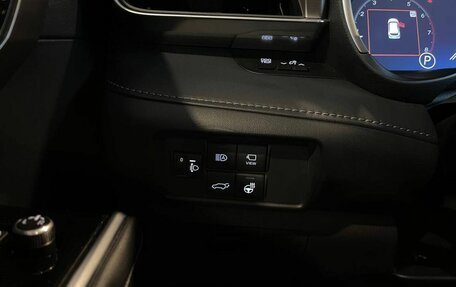 Toyota Highlander, 2025 год, 5 189 000 рублей, 25 фотография