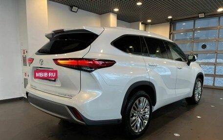 Toyota Highlander, 2025 год, 5 189 000 рублей, 23 фотография