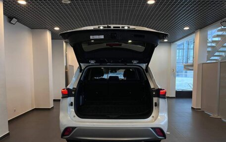 Toyota Highlander, 2025 год, 5 189 000 рублей, 32 фотография