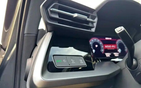 Audi A3, 2023 год, 1 876 018 рублей, 16 фотография