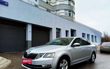 Skoda Octavia, 2018 год, 1 750 000 рублей, 2 фотография