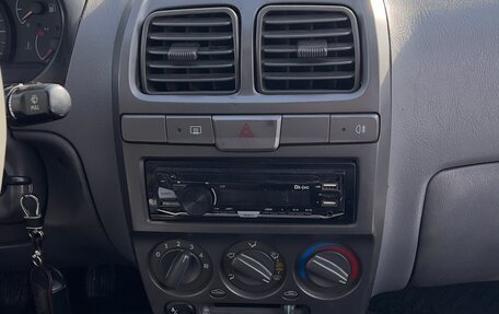 Hyundai Accent II, 2004 год, 270 000 рублей, 9 фотография